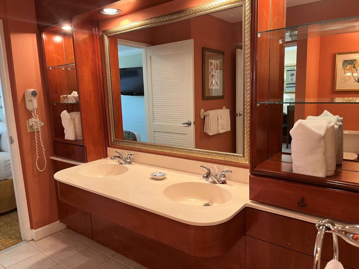 Palm Beach Shores Resort And Vacation Villas Exteriör bild
