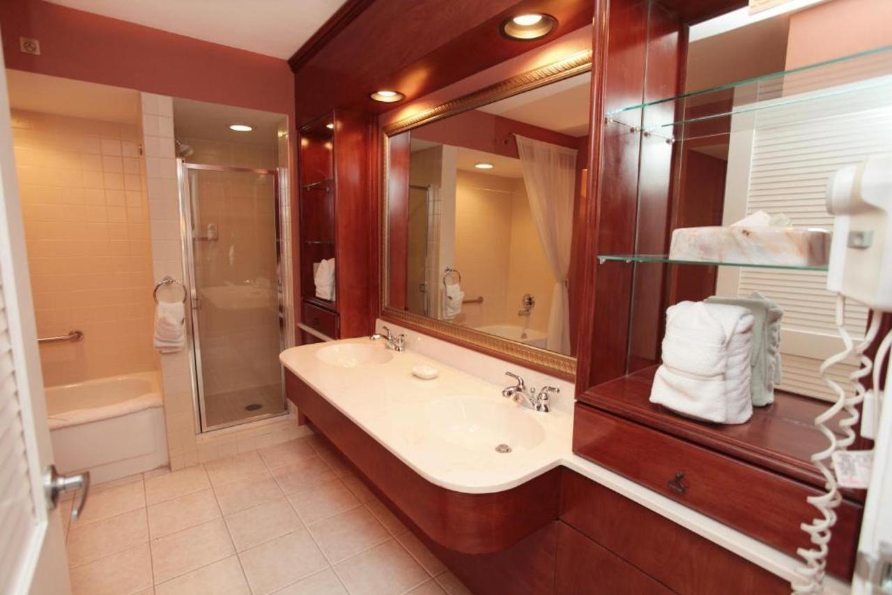 Palm Beach Shores Resort And Vacation Villas Exteriör bild